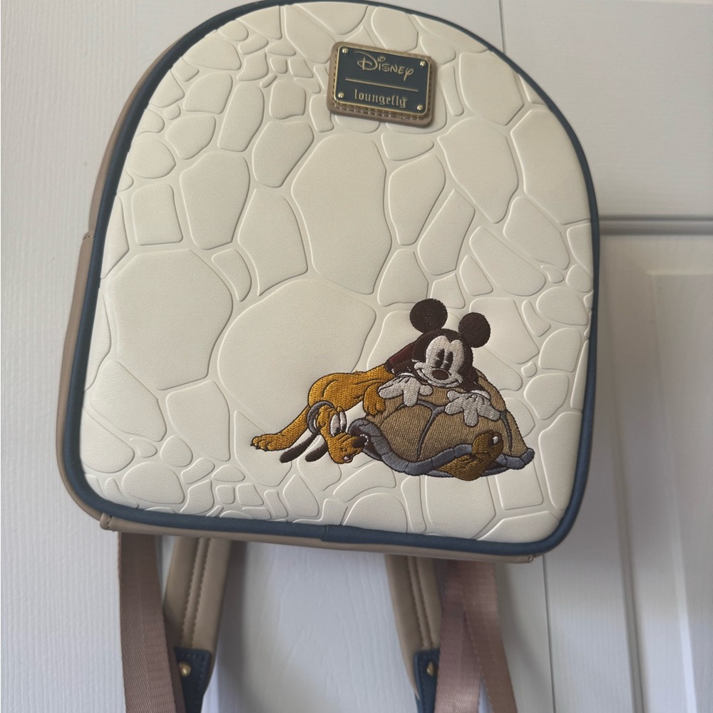 Disney Mickey Mouse Turtle Shell Mini Backpack - Picture 6 of 7